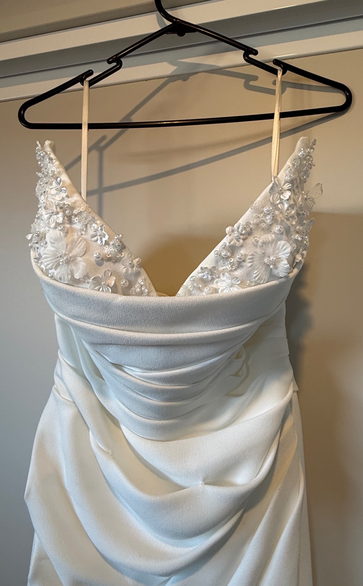 Ari wedding dress detail