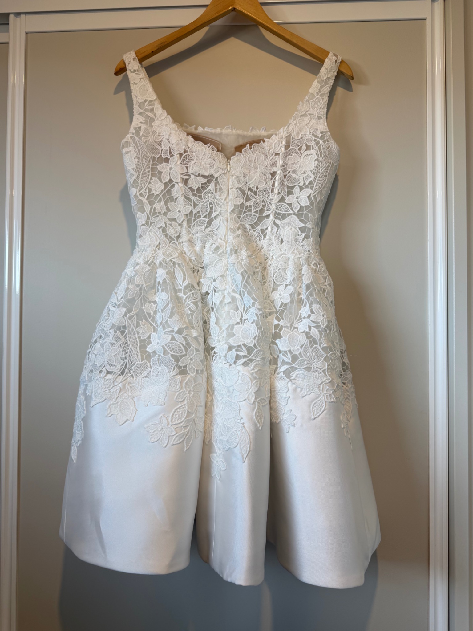 Sophie wedding dress detail