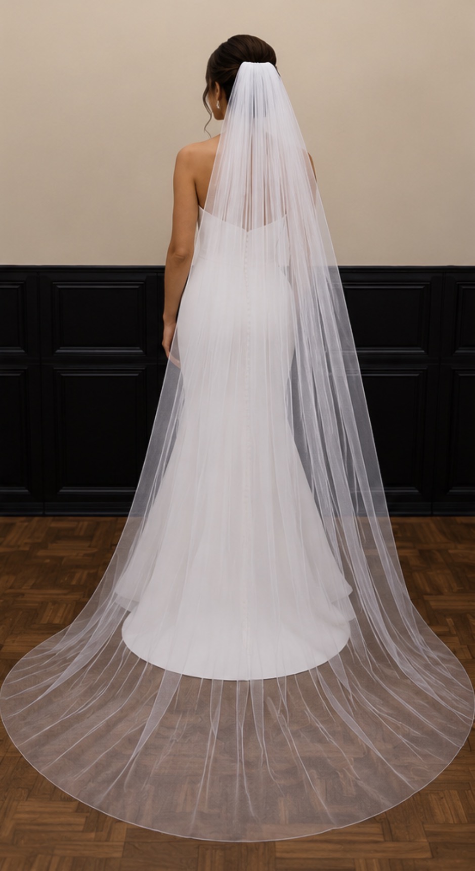 Hayley wedding veil detail